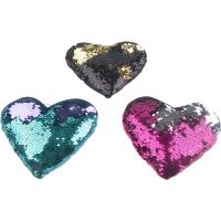PL86079 SEQUIN HEART